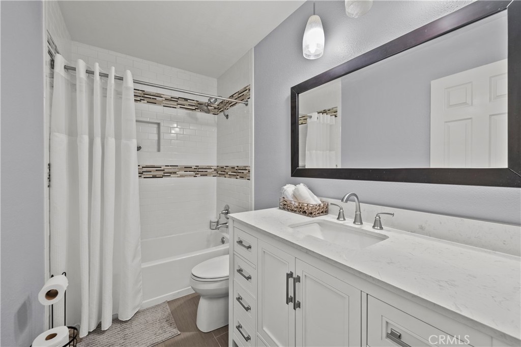 24638 Sagecrest Circle Stevenson Ranch, CA 91381 - Photo 18 of 38