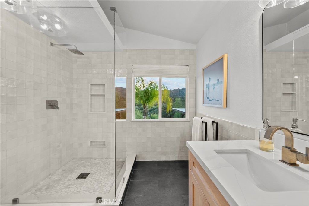 24638 Sagecrest Circle Stevenson Ranch, CA 91381 - Photo 24 of 38