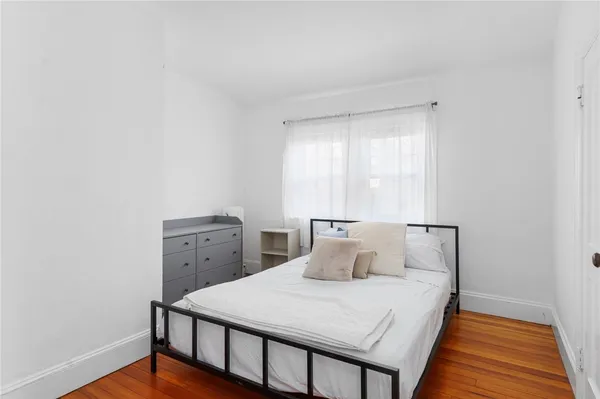 $6,500 | 420 Wayland Avenue, Providence, RI 02906