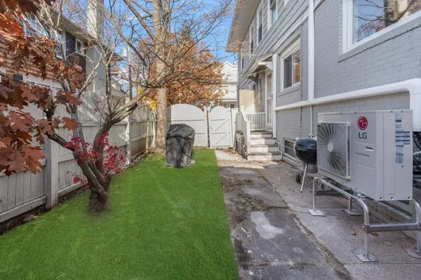 $6,500 | 420 Wayland Avenue, Providence, RI 02906