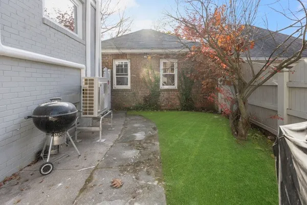 $6,500 | 420 Wayland Avenue, Providence, RI 02906