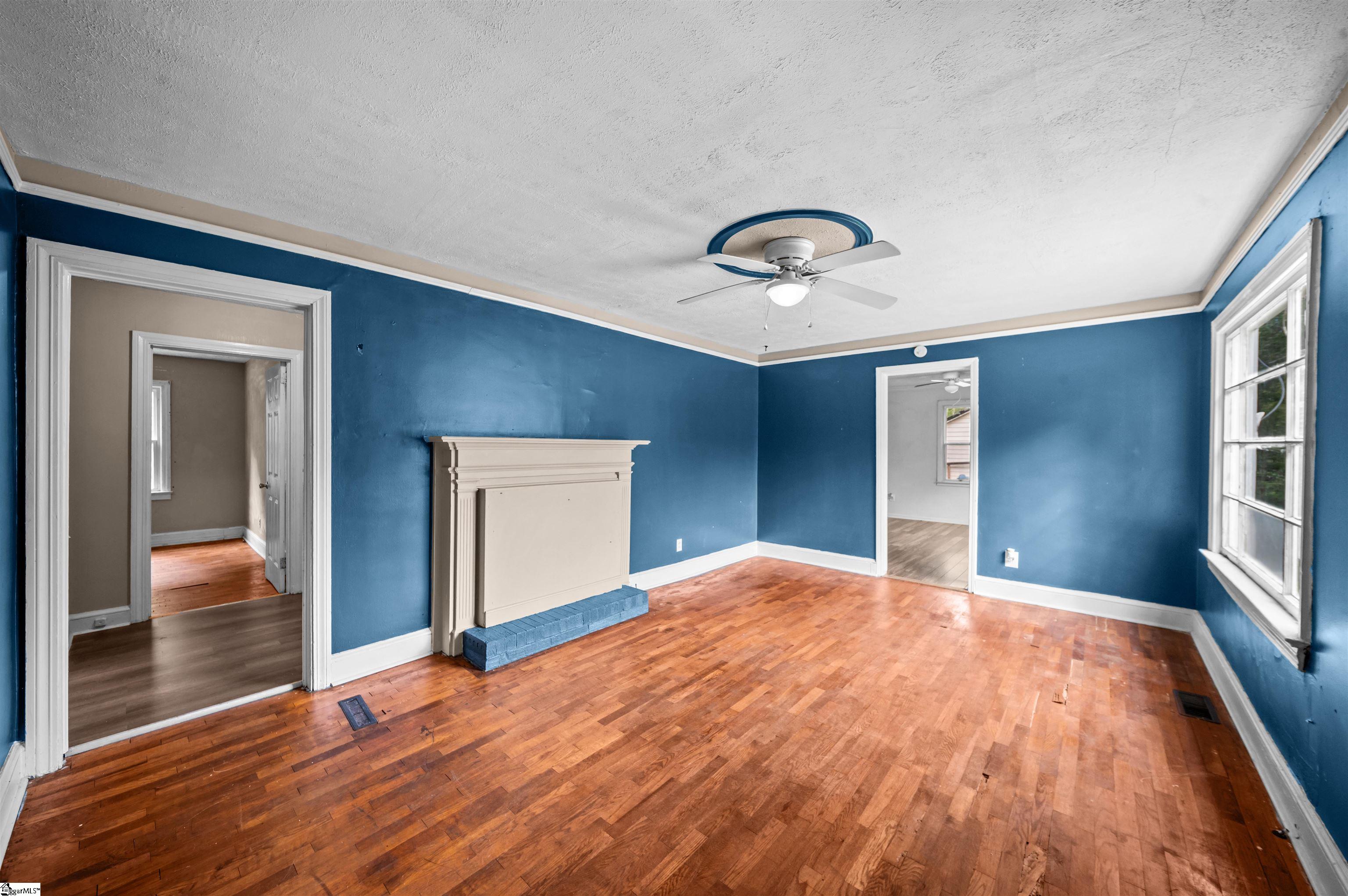 904 Staunton Bridge Road Greenville, SC 29611 - Photo 3 of 25 Gallery Image 3