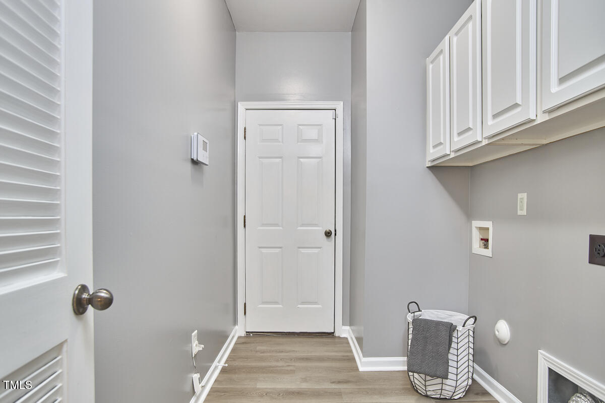 442 Steel Hopper Way Garner, NC 27529 - Photo 21 of 45 a view of bathroom with shower