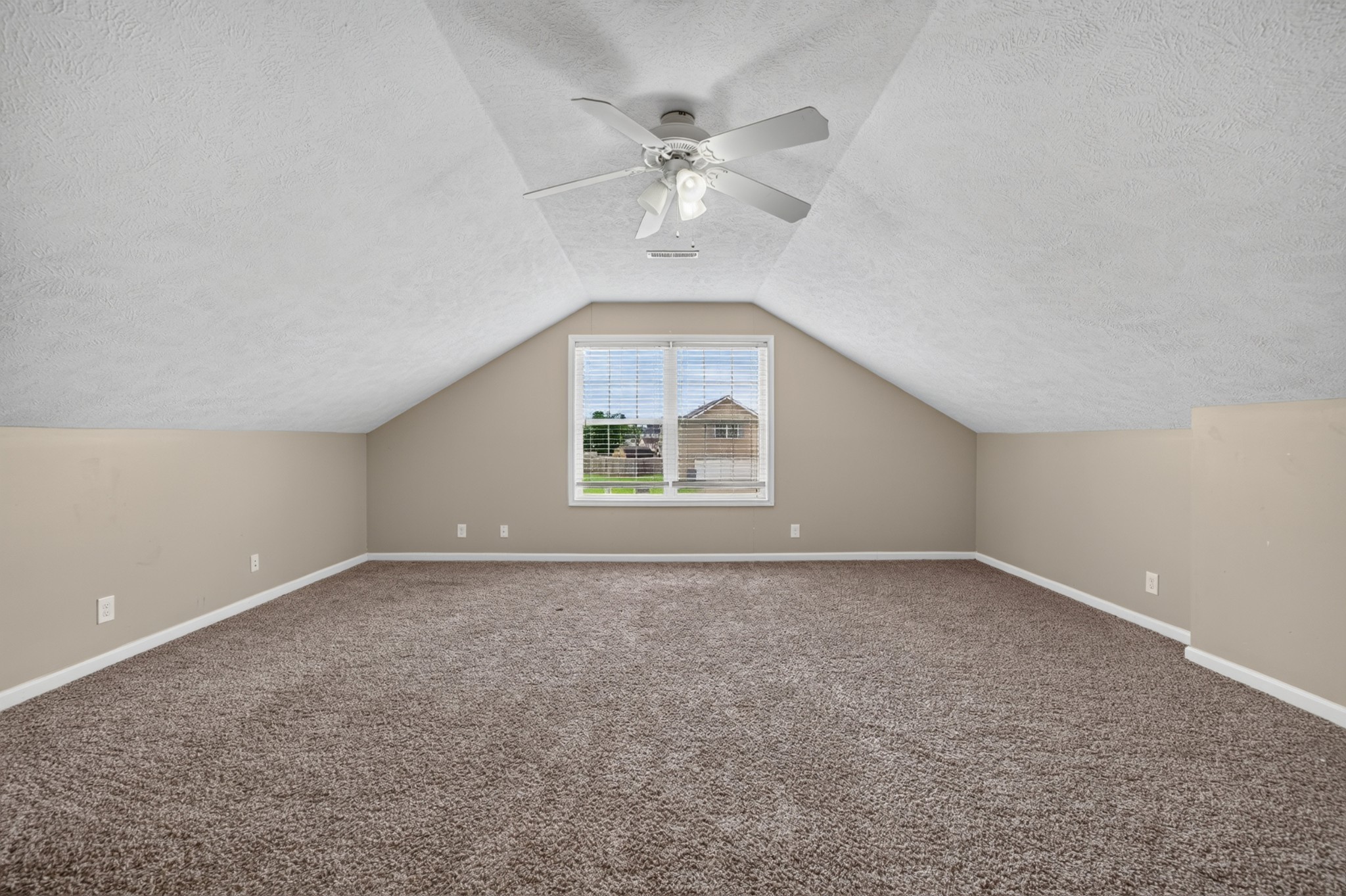 1913 Patton Road Clarksville, TN 37042 - Photo 28 of 35 Gallery Image 28