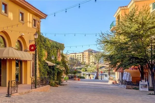 $2,400 | 30 Strada Di Villaggio, Unit 105, Henderson, NV 89011