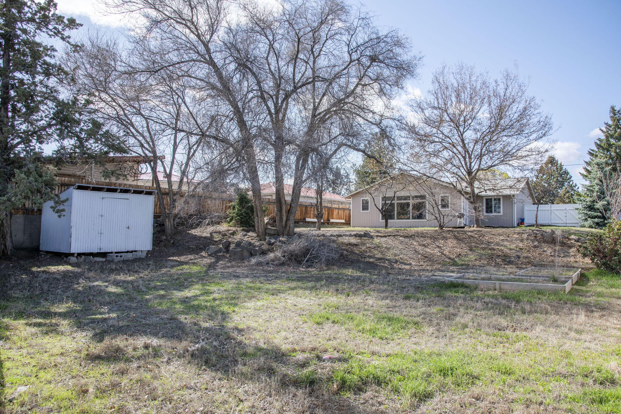 3044 Southwest Meadow Lane Redmond, OR 97756 - Photo 21 of 22