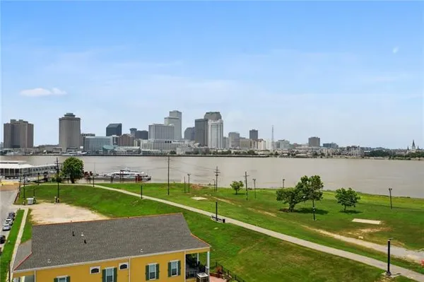 $350,000 | 330 Morgan Street, Unit 406, New Orleans, LA 70114