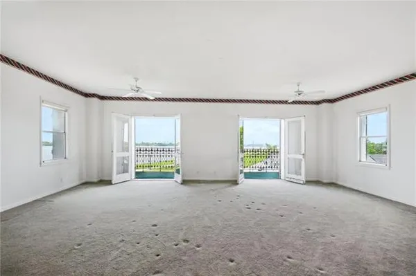 $350,000 | 330 Morgan Street, Unit 406, New Orleans, LA 70114