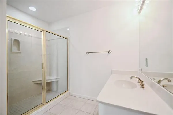 $350,000 | 330 Morgan Street, Unit 406, New Orleans, LA 70114