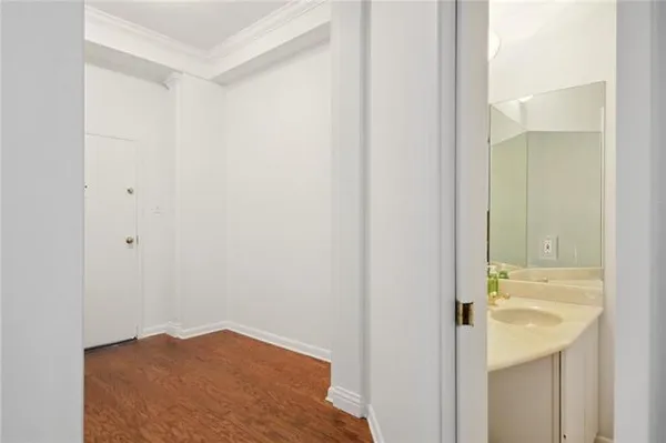 $350,000 | 330 Morgan Street, Unit 406, New Orleans, LA 70114