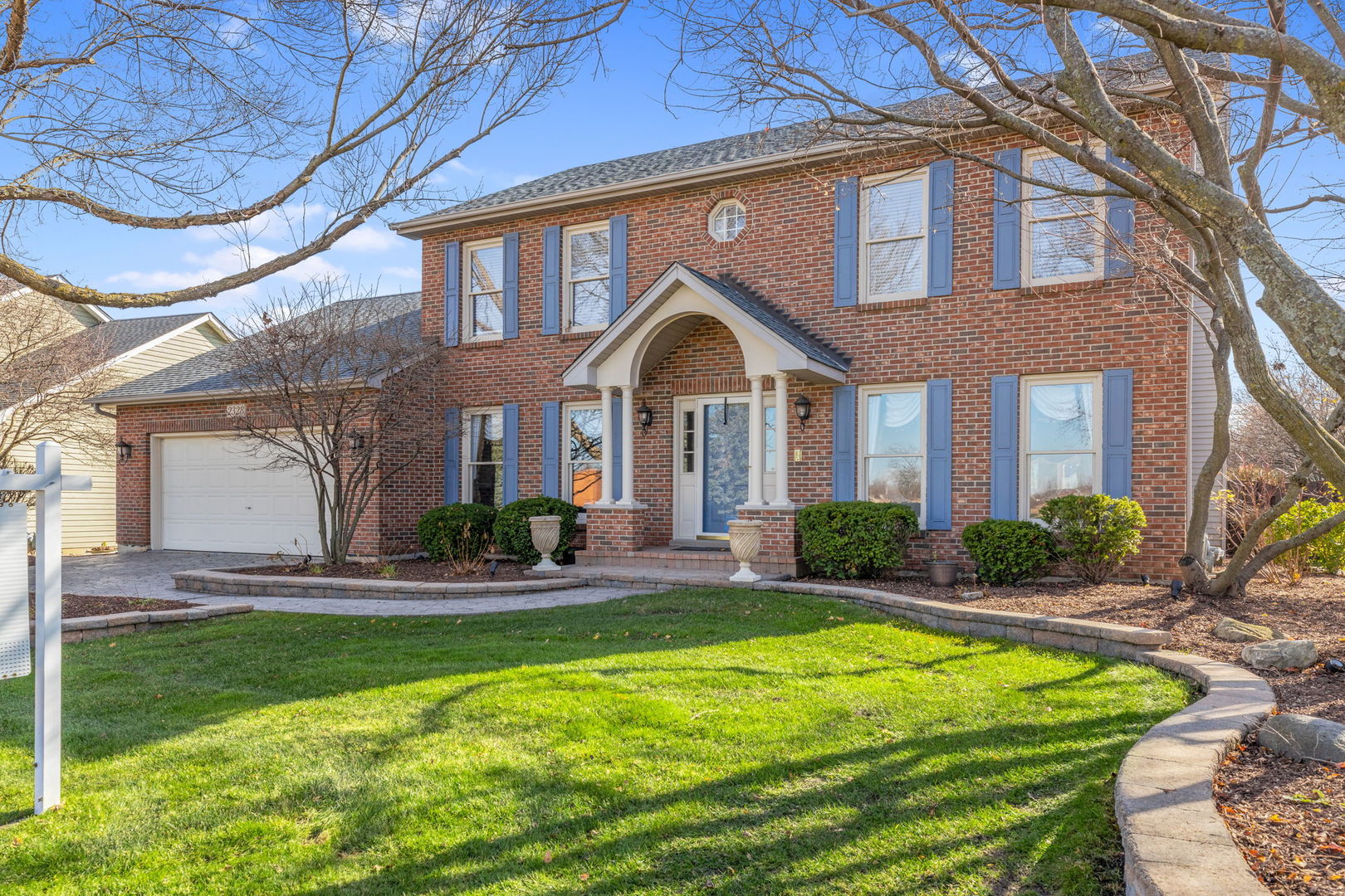 2328 High Meadow Road Naperville, IL 60564 - Photo 2 of 37