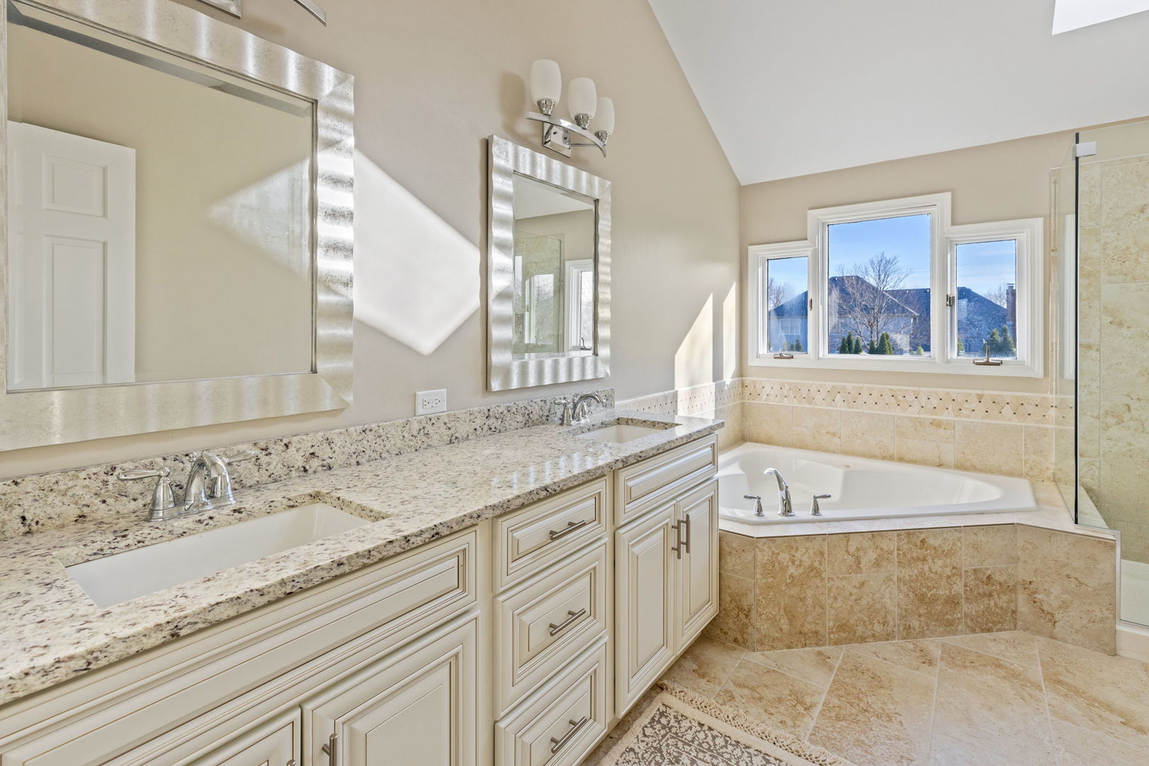 2328 High Meadow Road Naperville, IL 60564 - Photo 20 of 37