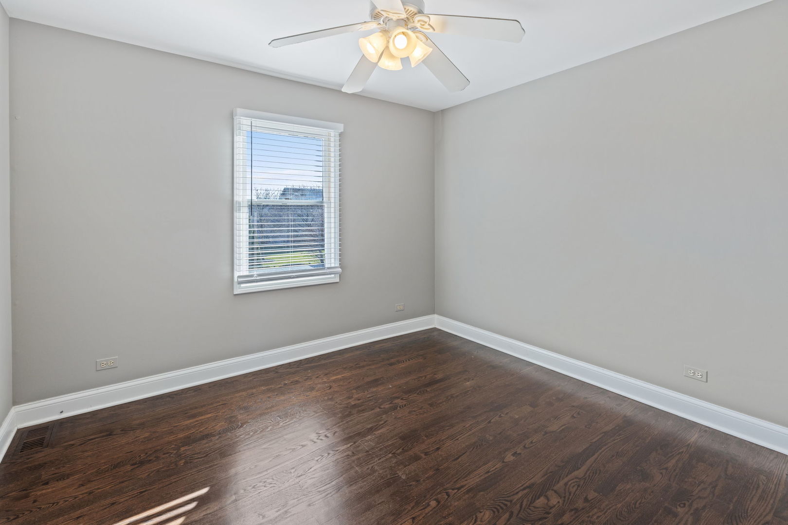 2328 High Meadow Road Naperville, IL 60564 - Photo 24 of 37