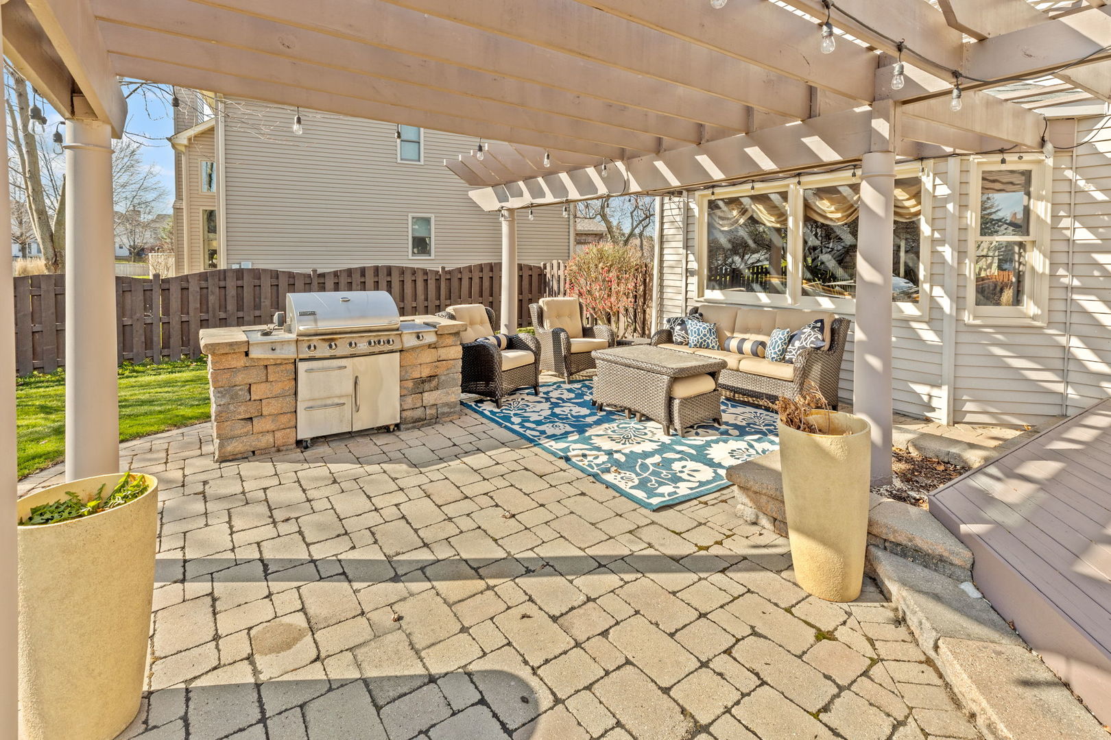 2328 High Meadow Road Naperville, IL 60564 - Photo 34 of 37