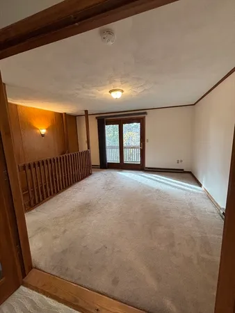 $3,100 | 97-99 Roffee Street, Unit 1, Barrington, RI 02806