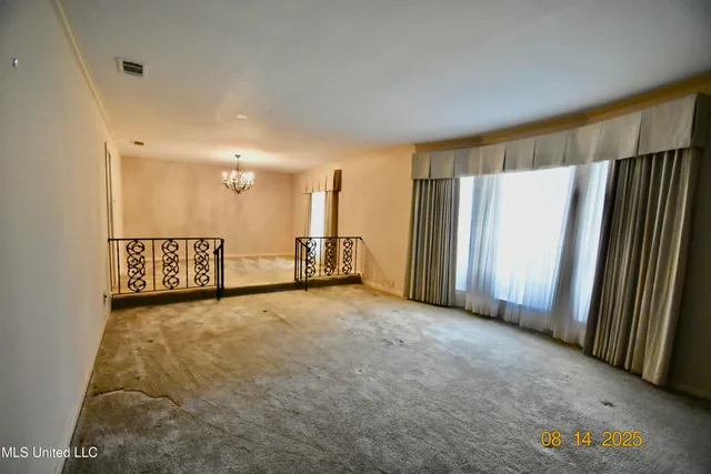 $340,000 | 503 East Park Avenue, Greenwood, MS 38930