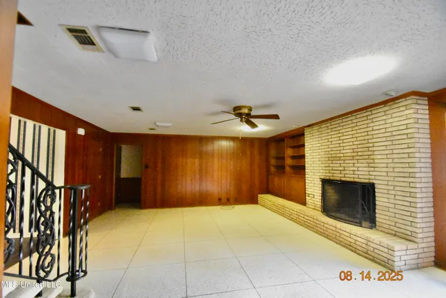 $340,000 | 503 East Park Avenue, Greenwood, MS 38930