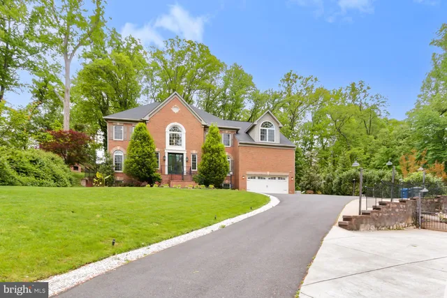 $7,000 | 6526 Dearborn Drive, Falls Church, VA 22044