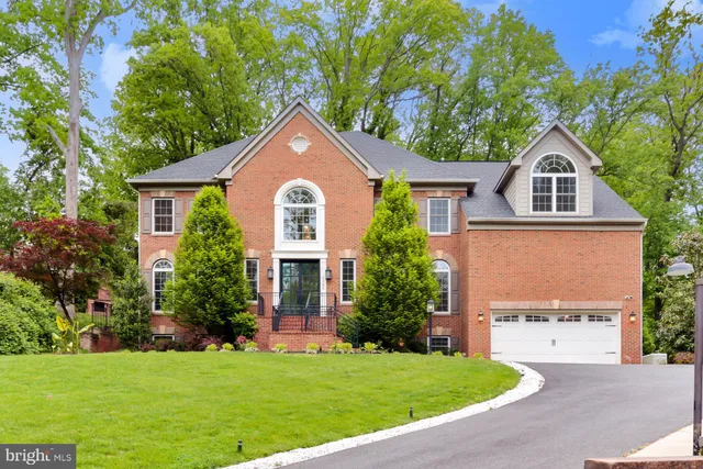 $7,000 | 6526 Dearborn Drive, Falls Church, VA 22044