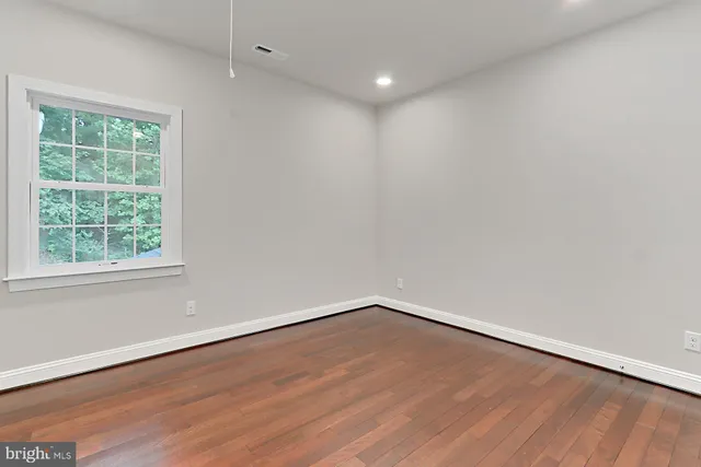 $7,000 | 6526 Dearborn Drive, Falls Church, VA 22044