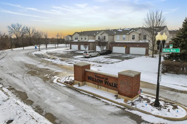 $338,000 | 16414 Willow Walk Drive, Lockport, IL 60441