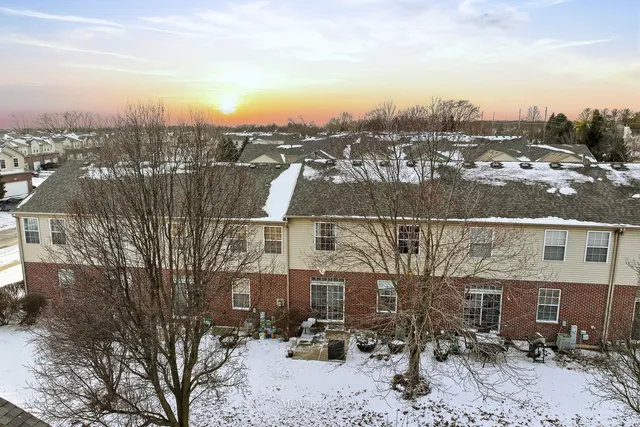 $338,000 | 16414 Willow Walk Drive, Lockport, IL 60441