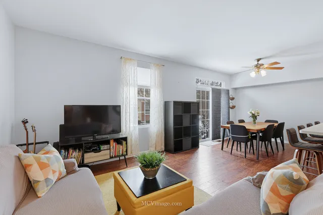 $338,000 | 16414 Willow Walk Drive, Lockport, IL 60441