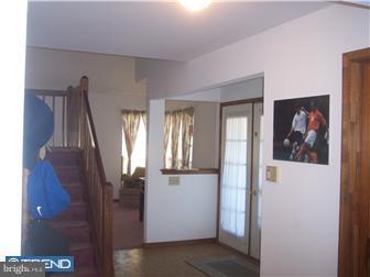 13 Blue Grass Road Clementon, NJ 08021 - Photo 2 of 11 View