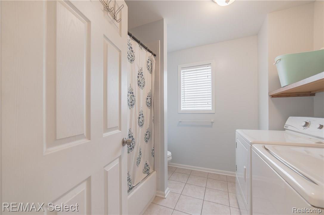 1189 Petts Road Fenton, MI 48430 - Photo 20 of 31 1189 Petts-28.jpg