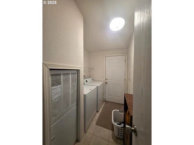 $285,000 | 18 South Appleman Road, Tygh Valley, OR 97063