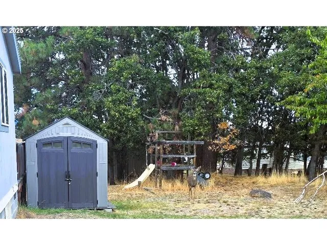 $285,000 | 18 South Appleman Road, Tygh Valley, OR 97063