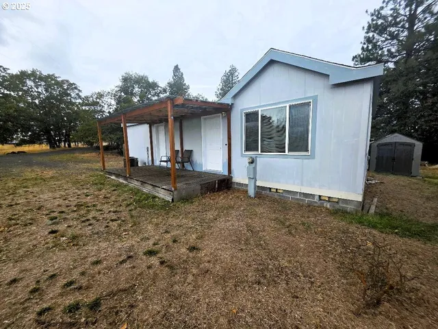$285,000 | 18 South Appleman Road, Tygh Valley, OR 97063