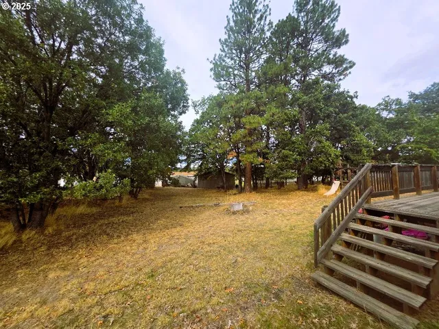 $285,000 | 18 South Appleman Road, Tygh Valley, OR 97063