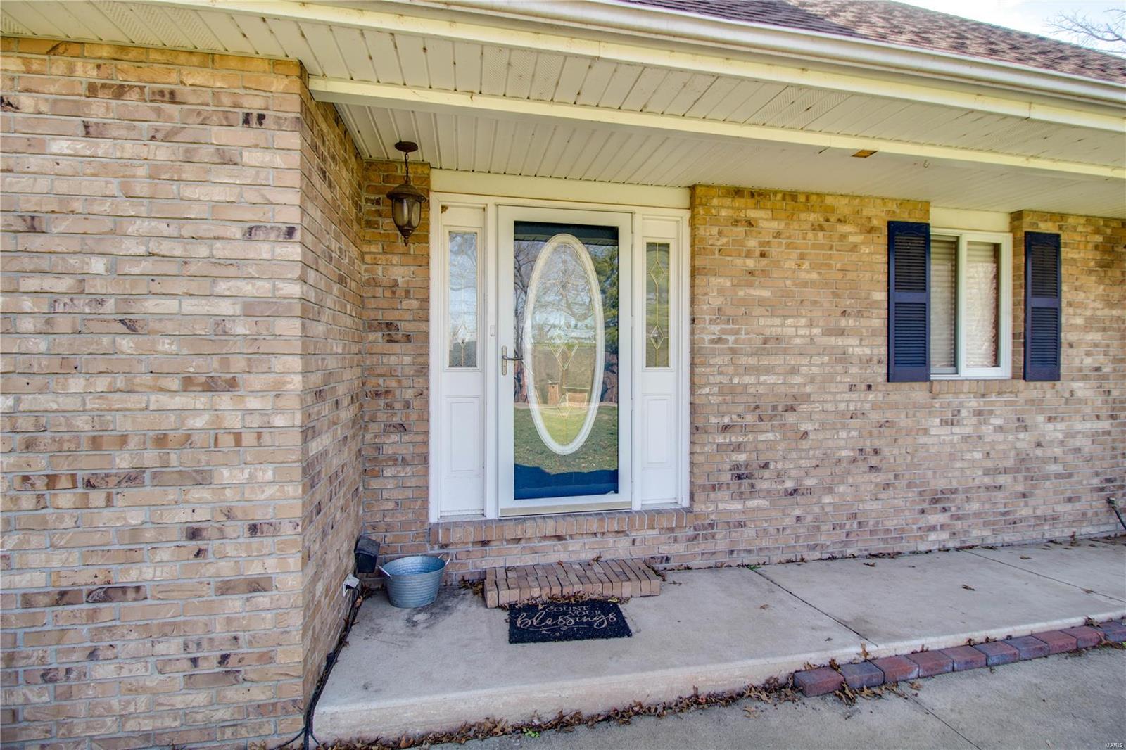 2907 Fox Run Drive Godfrey, IL 62035 - Photo 17 of 65