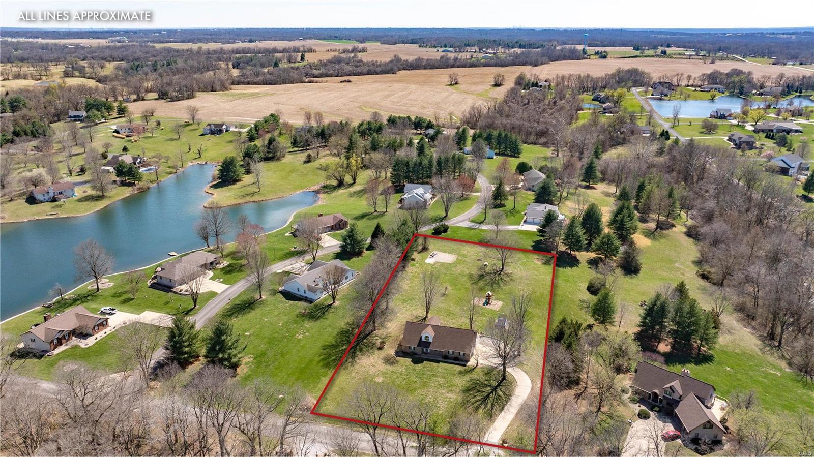 2907 Fox Run Drive Godfrey, IL 62035 - Photo 3 of 65