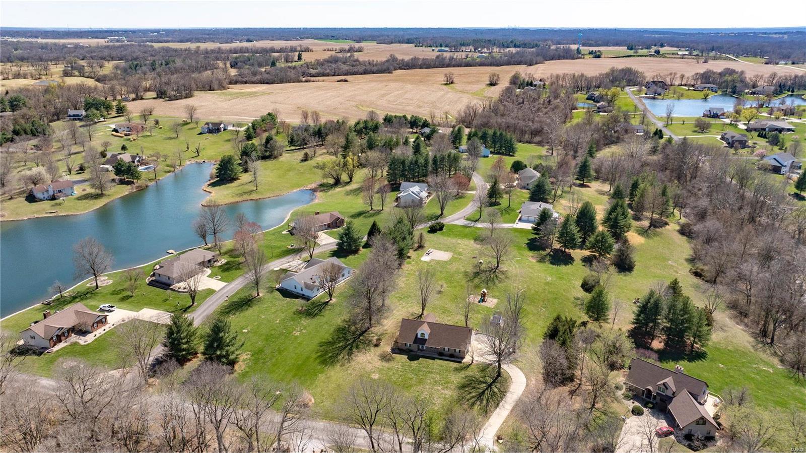 2907 Fox Run Drive Godfrey, IL 62035 - Photo 4 of 65