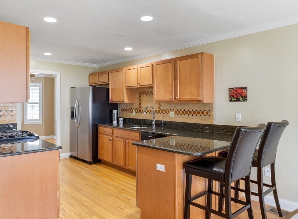 50 Whispering Pine Circle, Unit 50 Worcester, MA 01606 - Photo 4 of 35