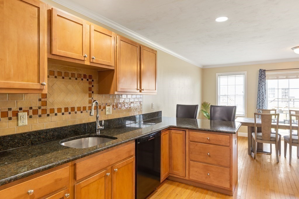50 Whispering Pine Circle, Unit 50 Worcester, MA 01606 - Photo 5 of 35