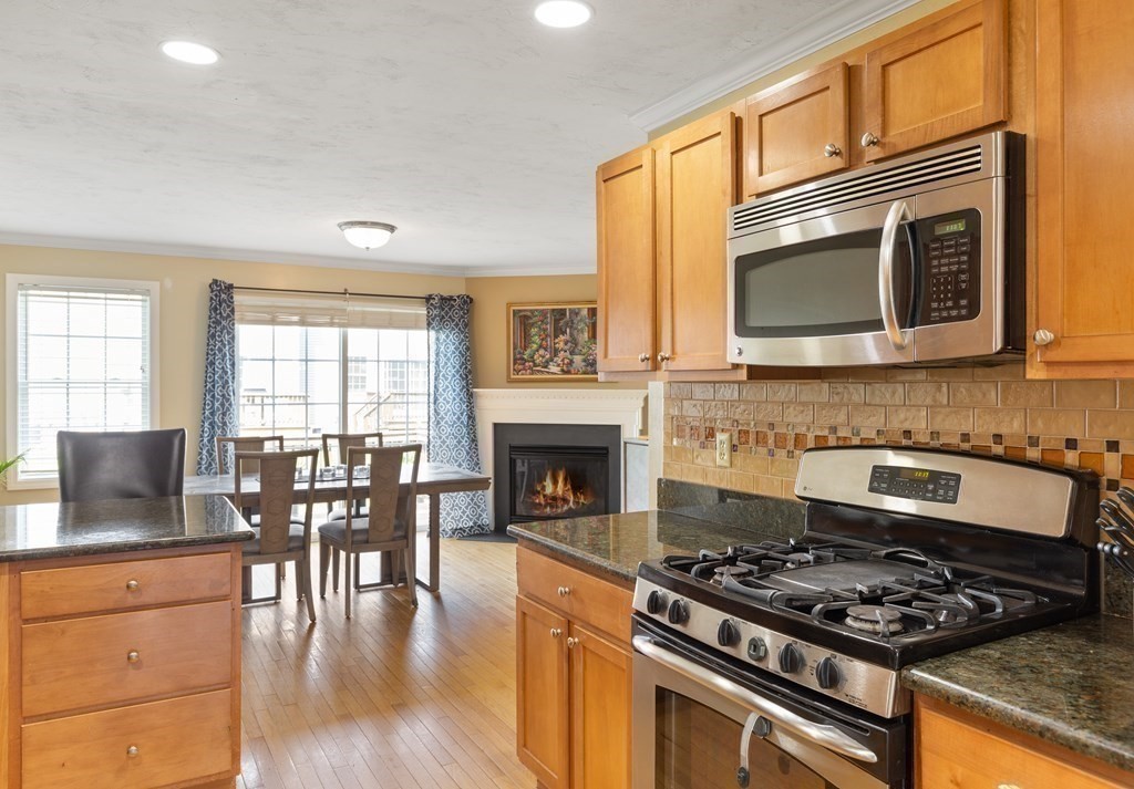 50 Whispering Pine Circle, Unit 50 Worcester, MA 01606 - Photo 7 of 35