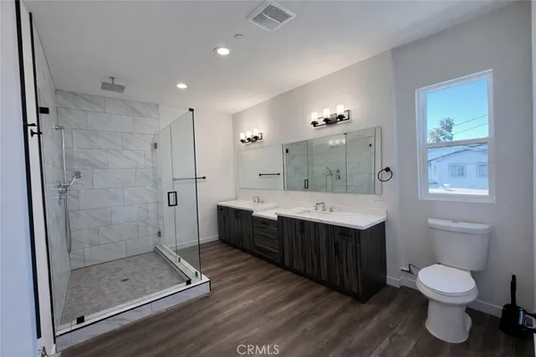 $5,490 | 7105 Dylan Court, Reseda, CA 91335