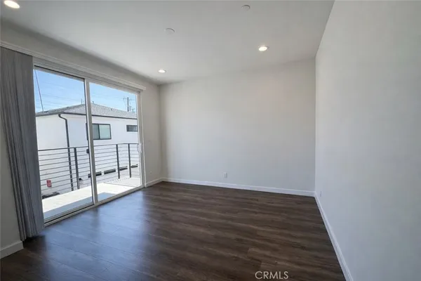 $5,490 | 7105 Dylan Court, Reseda, CA 91335