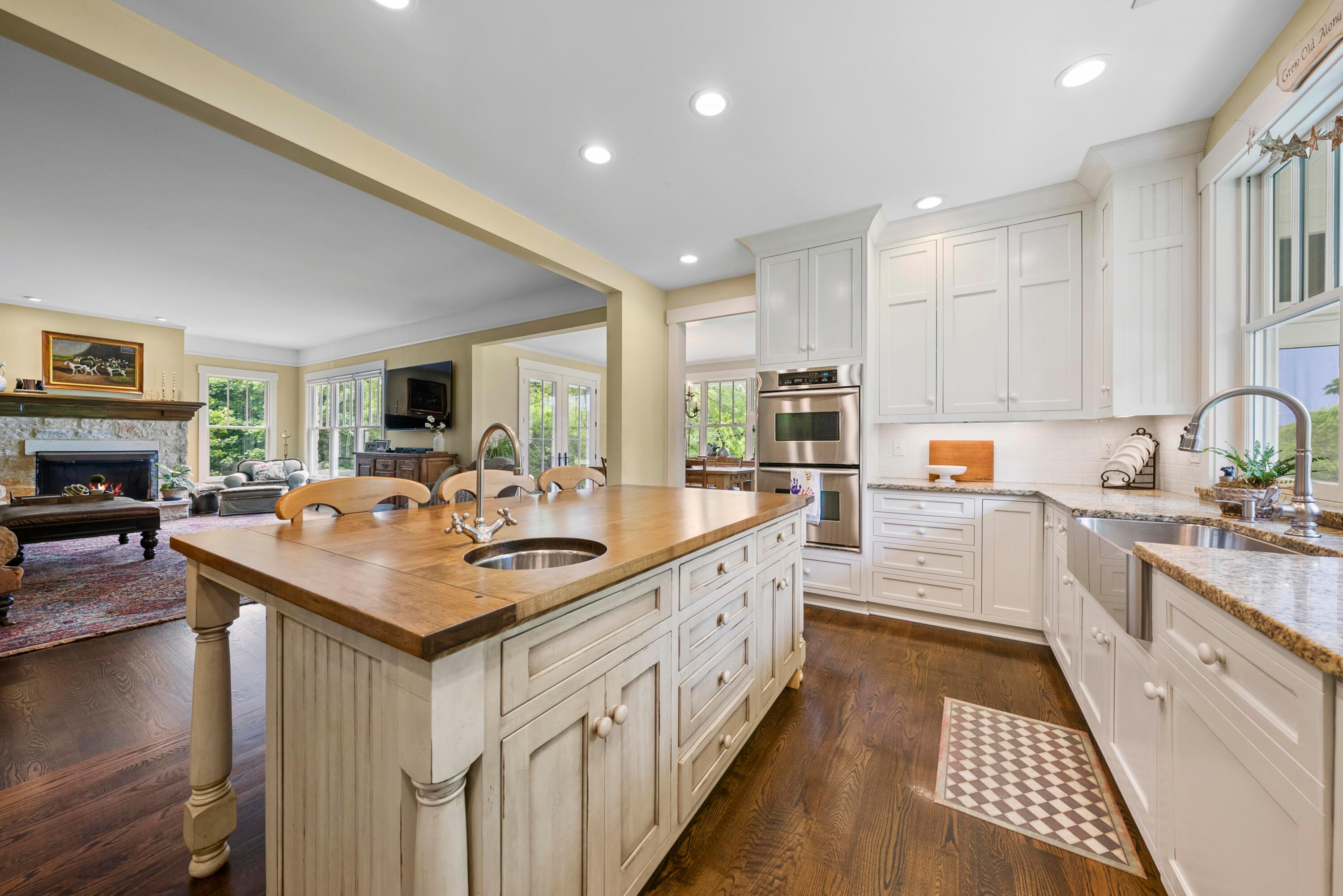 5260 Olentangy River Road Delaware, OH 43015 - Photo 11 of 54 Kitchen