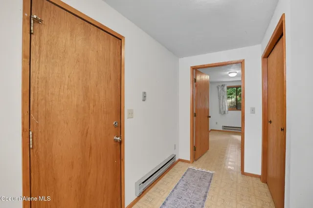 $499,999 | 113 Martin Bay Loop, Sagle, ID 83860