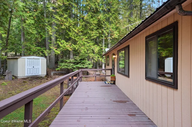 $499,999 | 113 Martin Bay Loop, Sagle, ID 83860