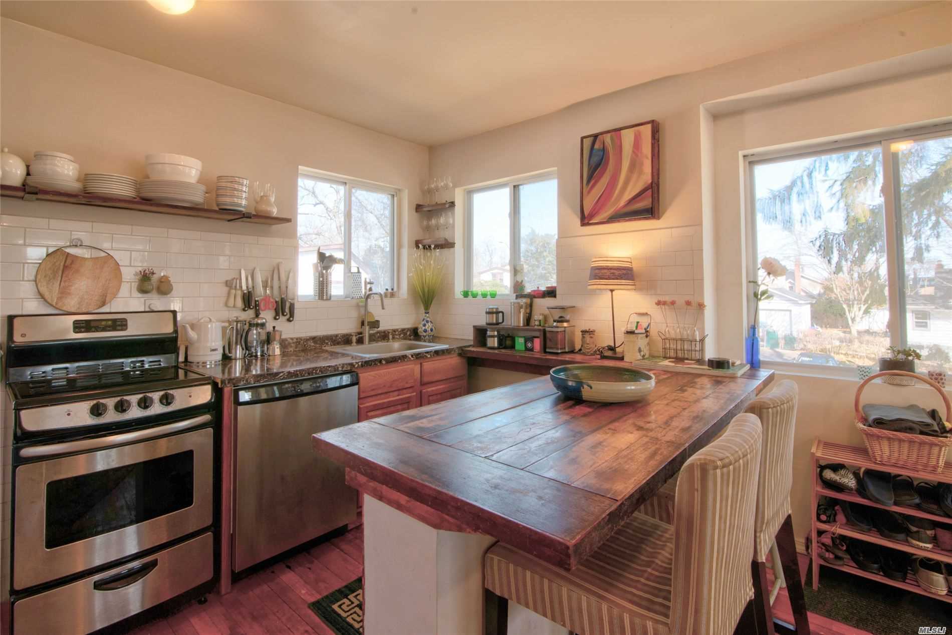14 Yeoman Road Rocky Point, NY 11778 - Photo 4 of 18 Custom Kitchen w/SS appliances