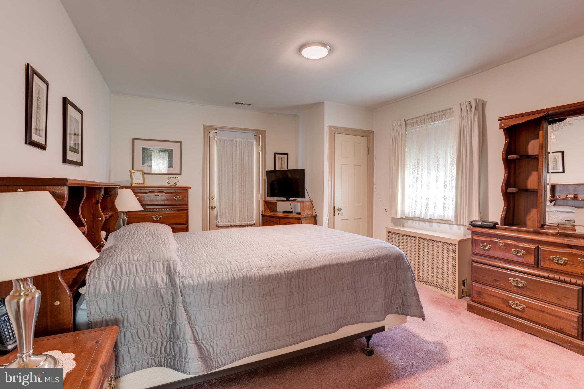611 Kingston Road Baltimore, MD 21212 - Photo 24 of 44 Bedroom 2