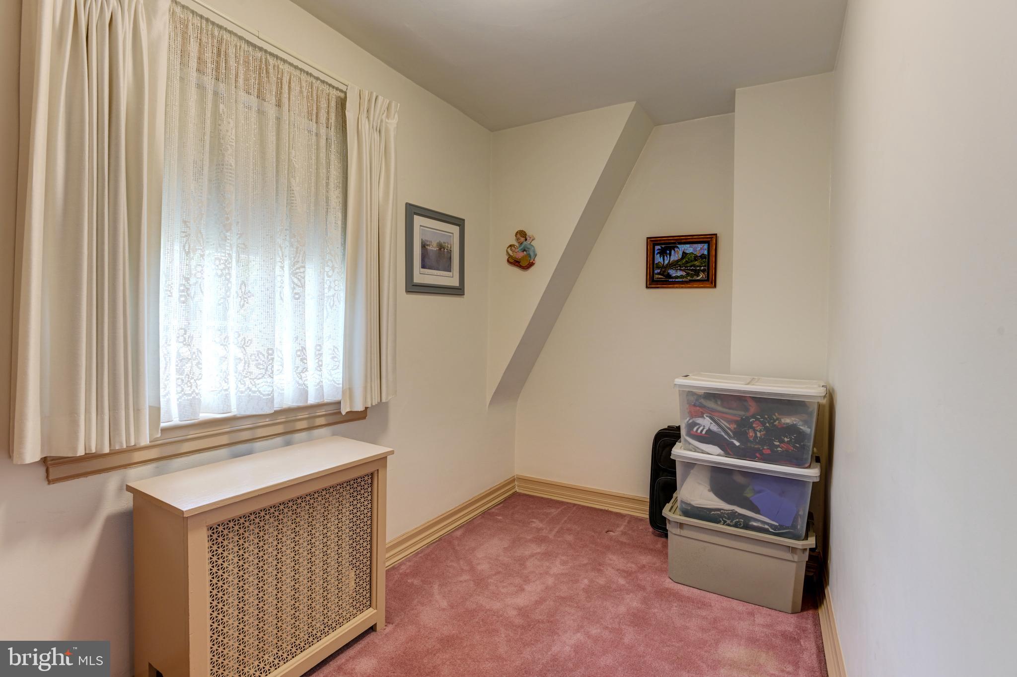 611 Kingston Road Baltimore, MD 21212 - Photo 27 of 44 Bedroom 4.
