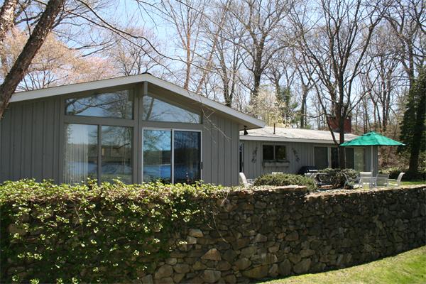 214 Farm Road Sherborn, MA 01770 - Photo 12 of 13 Gallery Image 12