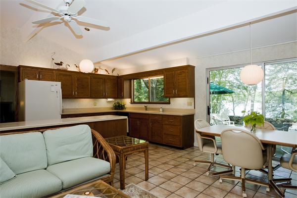 214 Farm Road Sherborn, MA 01770 - Photo 5 of 13 Gallery Image 5
