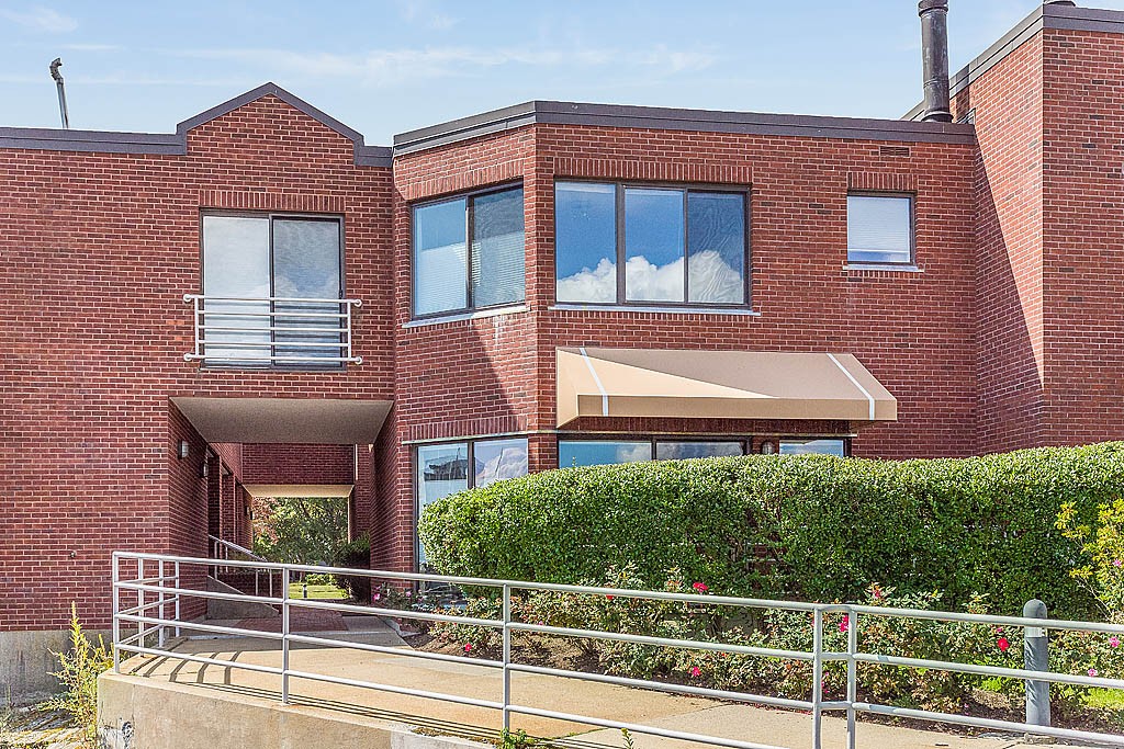 44 Shipway Place, Unit 44 Boston, MA 02129 - Photo 2 of 22